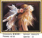 Алмазная мозаика 40x50 Девочка в цветочно-перьевом венке