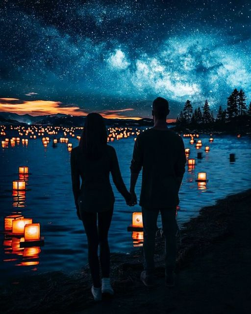 Алмазная мозаика 40x50 Влюбленная пара у ночного озера с фонариками