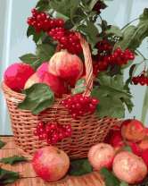 Без бренда «Плетёная корзина с калиной и яблоками» в Липецке